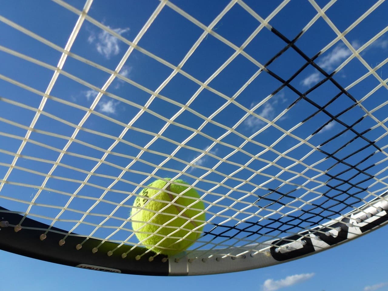 Your Guide to Tennis String Tension: Unlock Your Full Potential on the Court